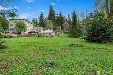 18011 83rd Avenue NE Kenmore WA 98028
