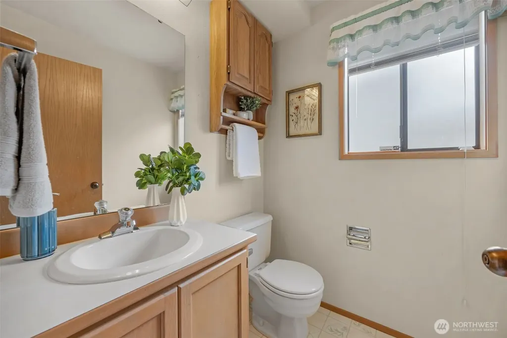 714 Vista Place Edmonds WA 98020