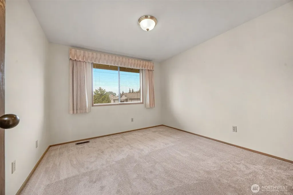 714 Vista Place Edmonds WA 98020