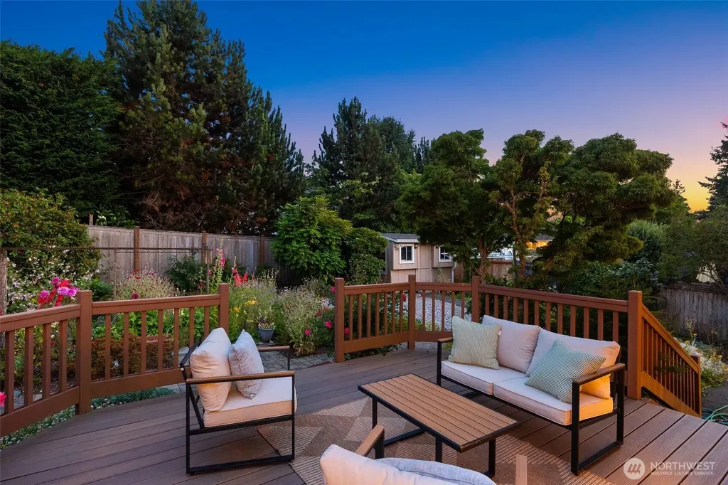 714 Vista Place Edmonds WA 98020