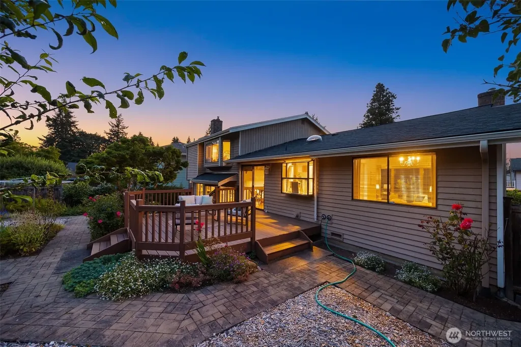 714 Vista Place Edmonds WA 98020