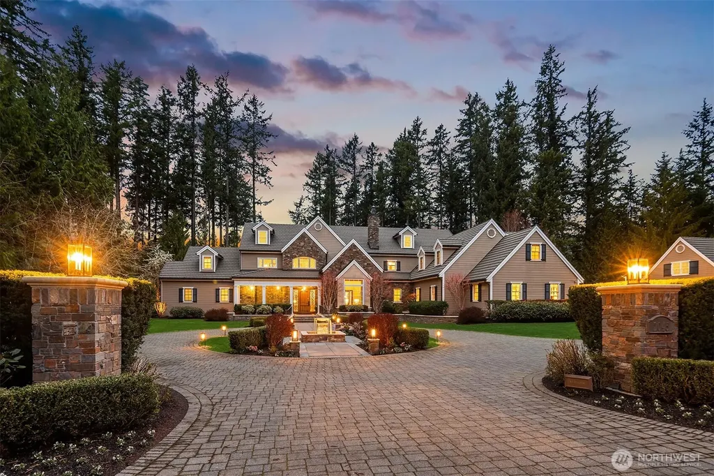 2045 250th Place NE Sammamish WA 98074