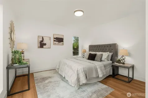 9215 12th Avenue NE Seattle WA 98115