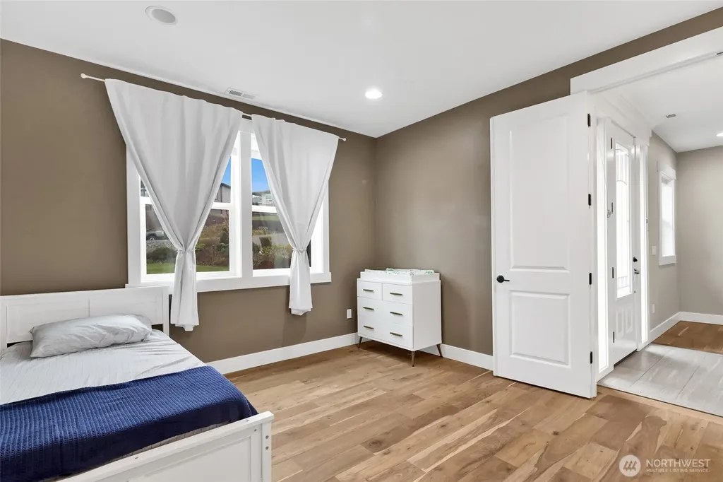 24030 Dolphin Lane Mount Vernon WA 98274