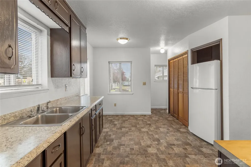 5428 S Cedar Street Tacoma WA 98409
