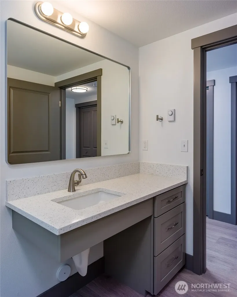 623 Morris Street Court La Conner WA 98257