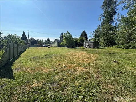 12026 59th Avenue S Seattle WA 98178