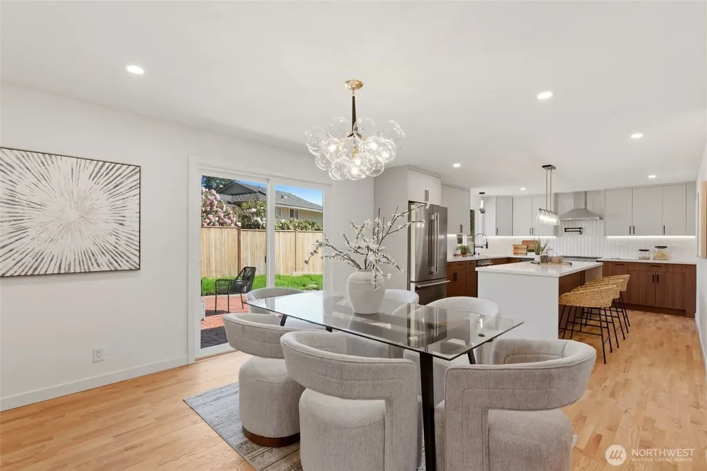 16432 NE 18th Street Bellevue WA 98008