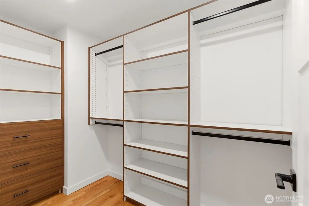 16432 NE 18th Street Bellevue WA 98008