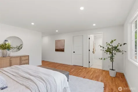 16432 NE 18th Street Bellevue WA 98008