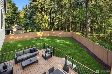 21229 NE 14th Place Sammamish WA 98074