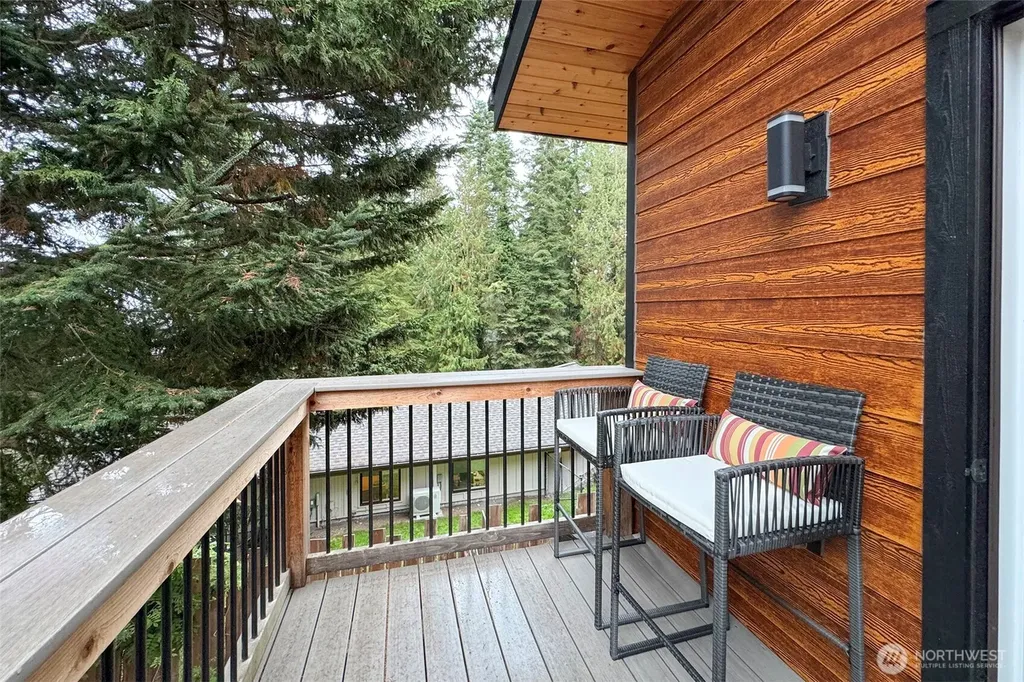 392 Buckloop Road Sequim WA 98382