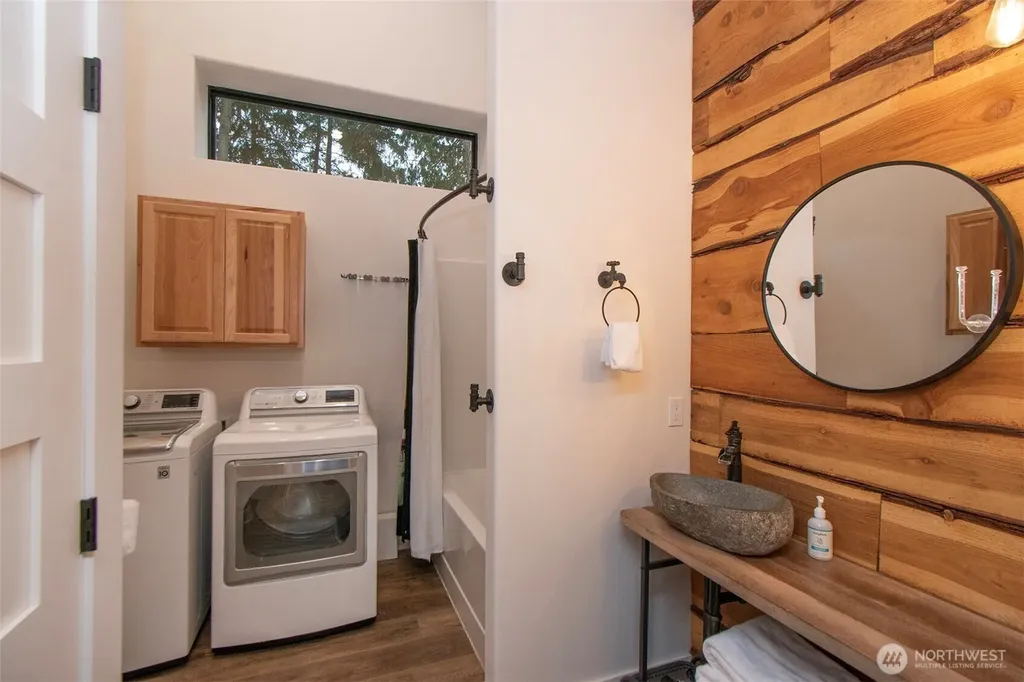 392 Buckloop Road Sequim WA 98382