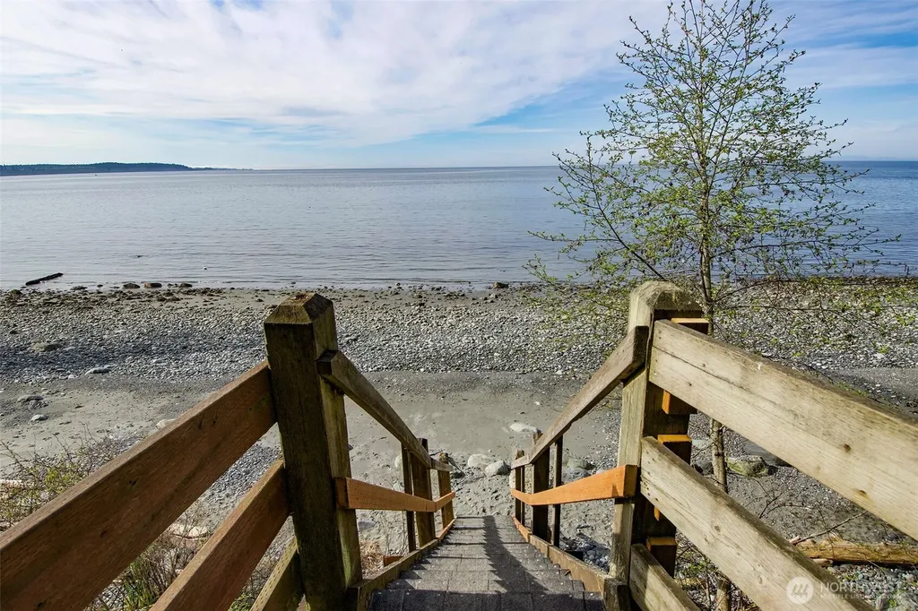 392 Buckloop Road Sequim WA 98382