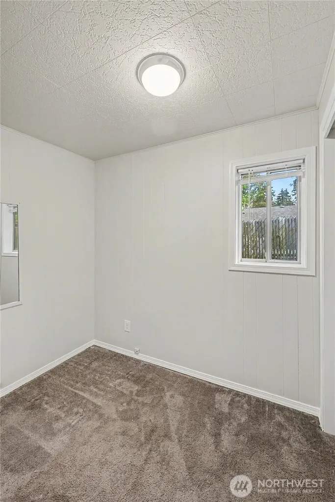 10255 41st Avenue SW Seattle WA 98146