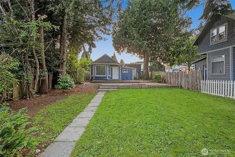 10255 41st Avenue SW Seattle WA 98146