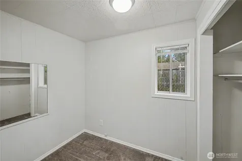 10255 41st Avenue SW Seattle WA 98146