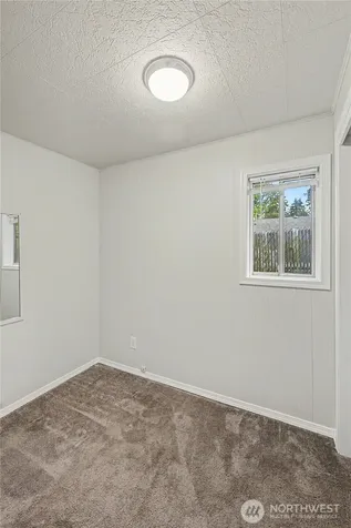 10255 41st Avenue SW Seattle WA 98146