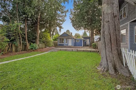 10255 41st Avenue SW Seattle WA 98146