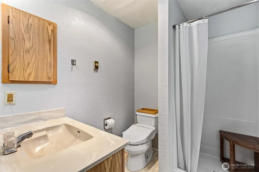 26320 191st Place SE Covington WA 98042