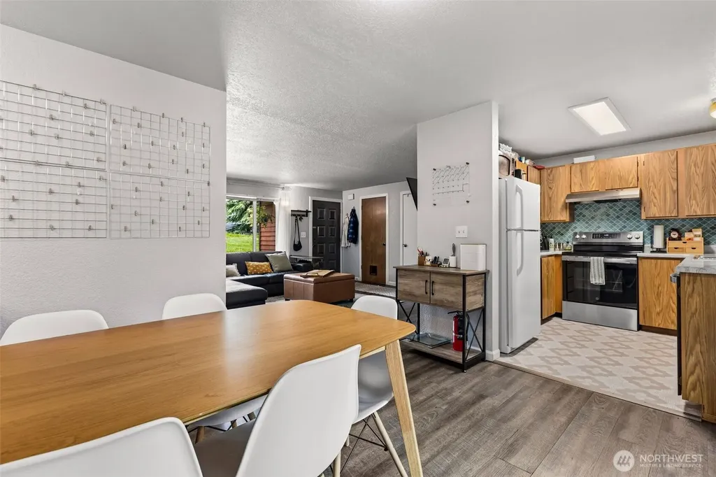 26320 191st Place SE Covington WA 98042
