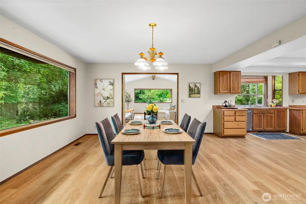 2723 NE Heron Pond Lane Poulsbo WA 98370