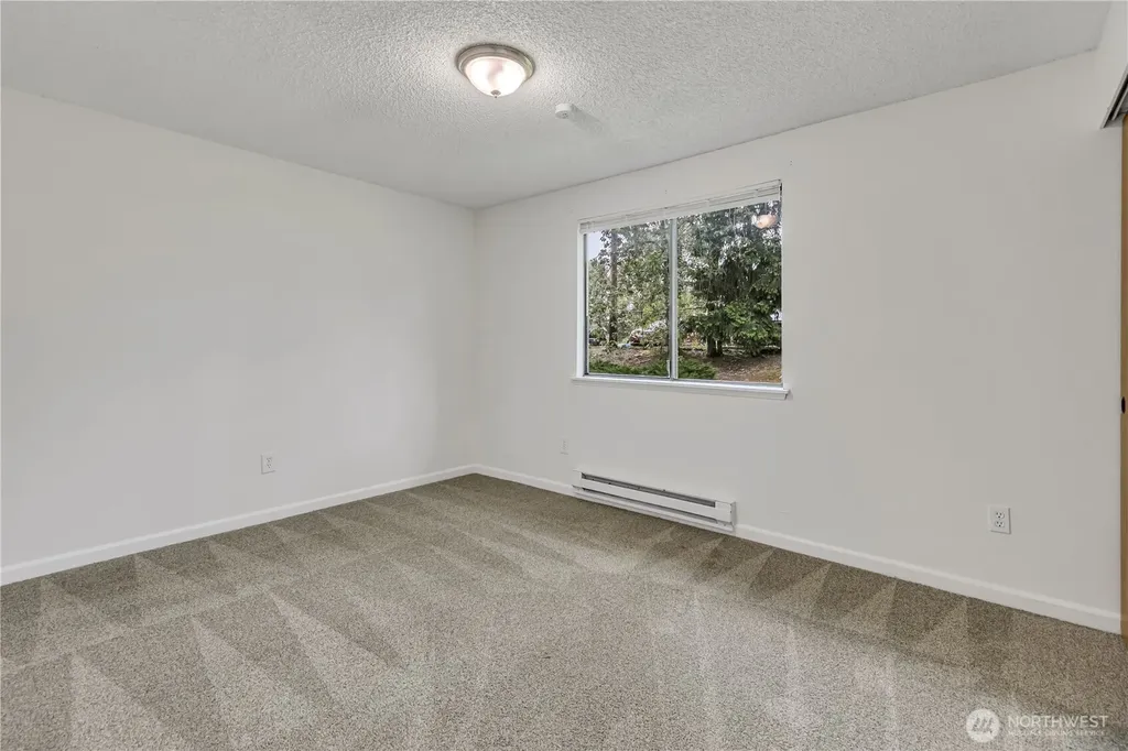 210 E 36th Street Tacoma WA 98404