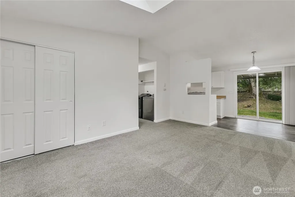 210 E 36th Street Tacoma WA 98404