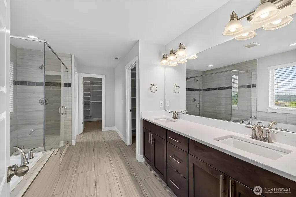 30160 61st Avenue S Auburn WA 98001