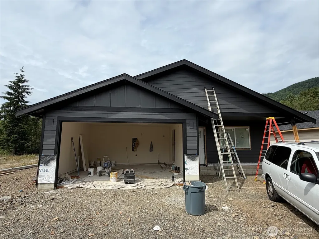 6474 Watson Loop Maple Falls WA 98266