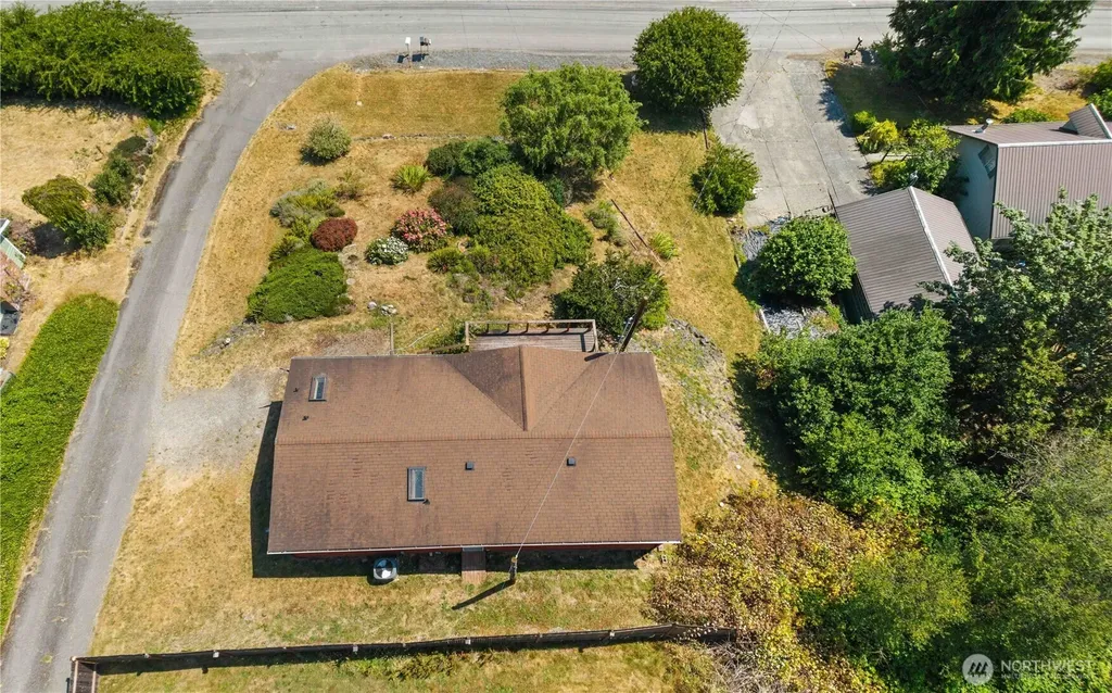 812 68th Avenue E Fife WA 98424