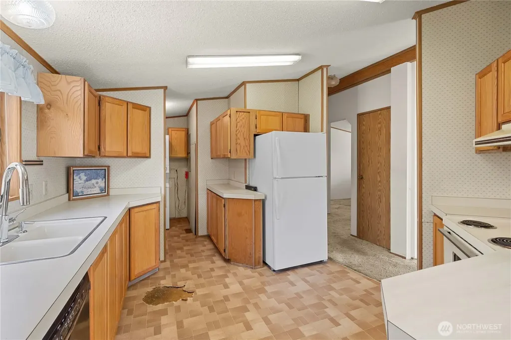 812 68th Avenue E Fife WA 98424