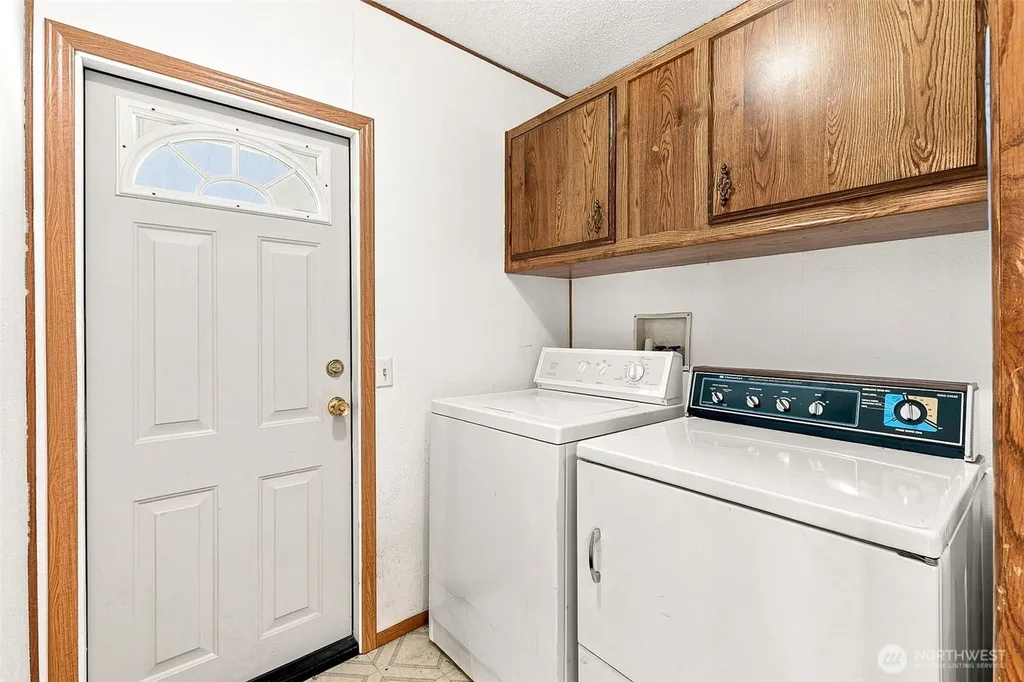 3611 I Street NE Auburn WA 98002