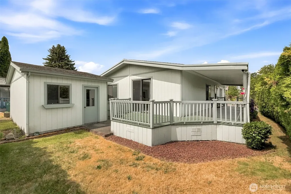 3611 I Street NE Auburn WA 98002