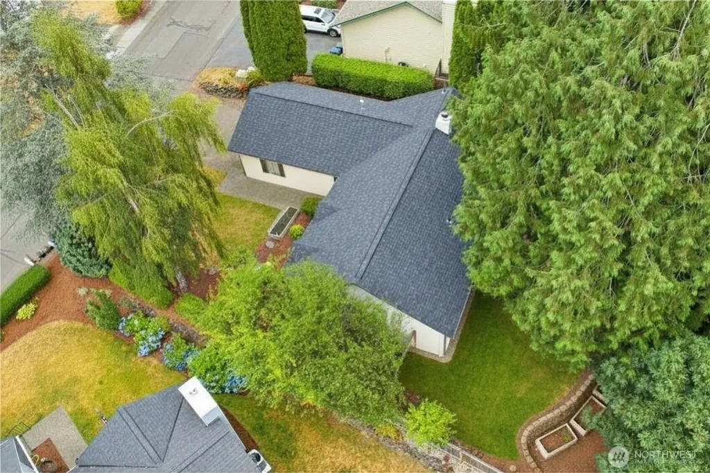 983 NE Marwood Drive Bremerton WA 98311