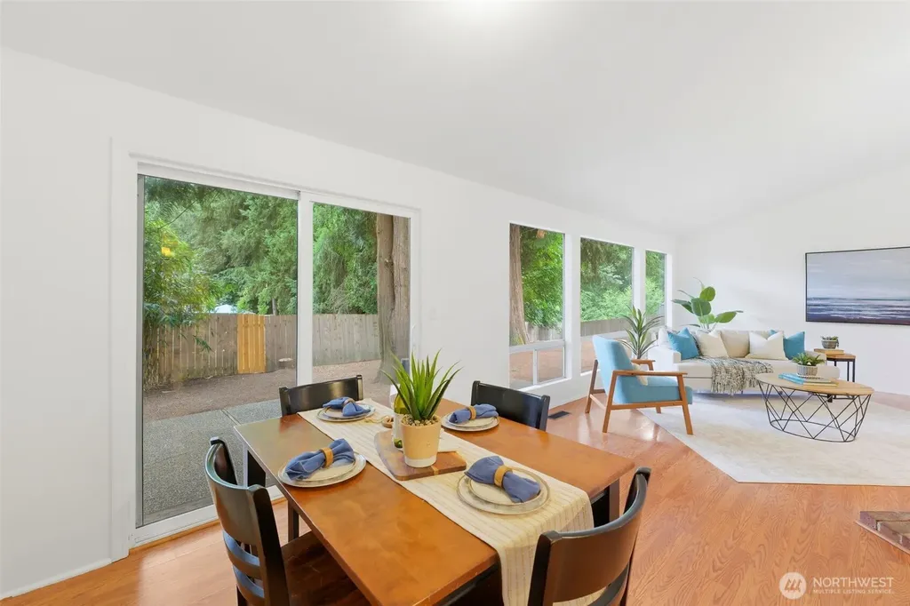 983 NE Marwood Drive Bremerton WA 98311