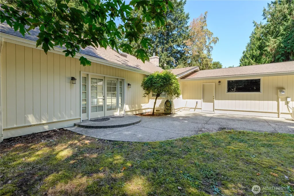 465 Kirner Road Sequim WA 98382