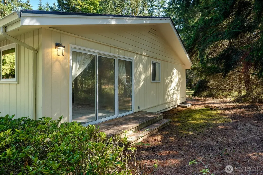 465 Kirner Road Sequim WA 98382