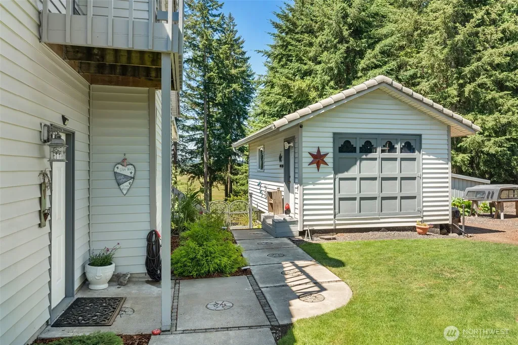 221 Dieckman Road Chehalis WA 98532