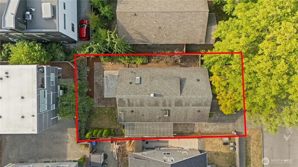 6412 17th Avenue NW Seattle WA 98107