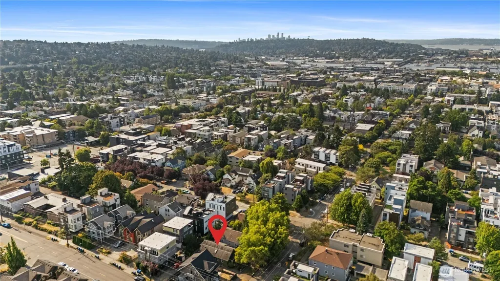 6412 17th Avenue NW Seattle WA 98107
