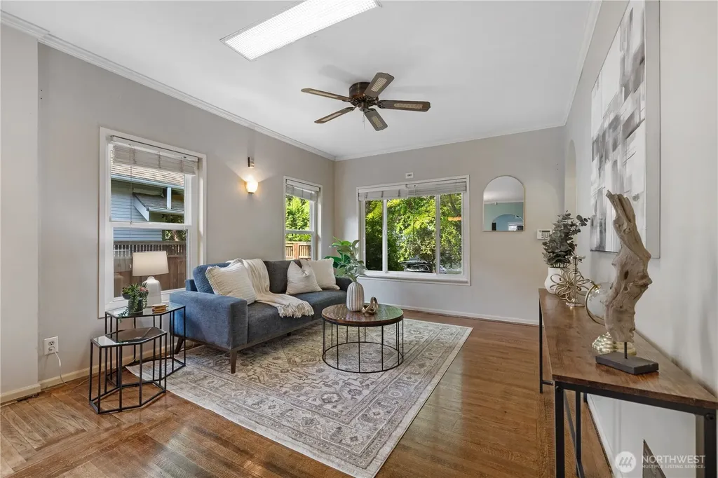6412 17th Avenue NW Seattle WA 98107