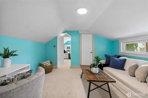 6412 17th Avenue NW Seattle WA 98107