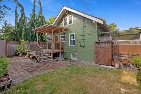 6412 17th Avenue NW Seattle WA 98107