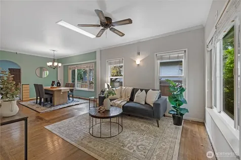 6412 17th Avenue NW Seattle WA 98107