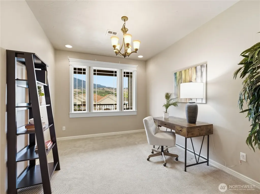 20 Luther Court Malaga WA 98828