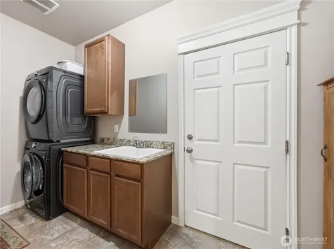 20 Luther Court Malaga WA 98828