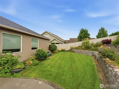 20 Luther Court Malaga WA 98828