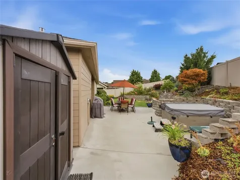 20 Luther Court Malaga WA 98828