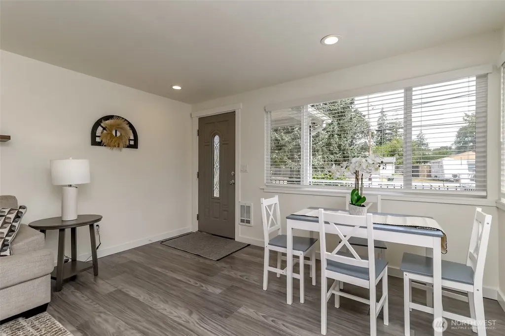9810 119th Street SW Lakewood WA 98498
